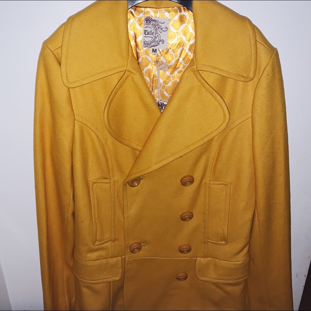 Yellow pea coat